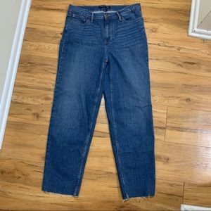 Calvin Klein Straight Jeans Size 29 with Fringe Bottom